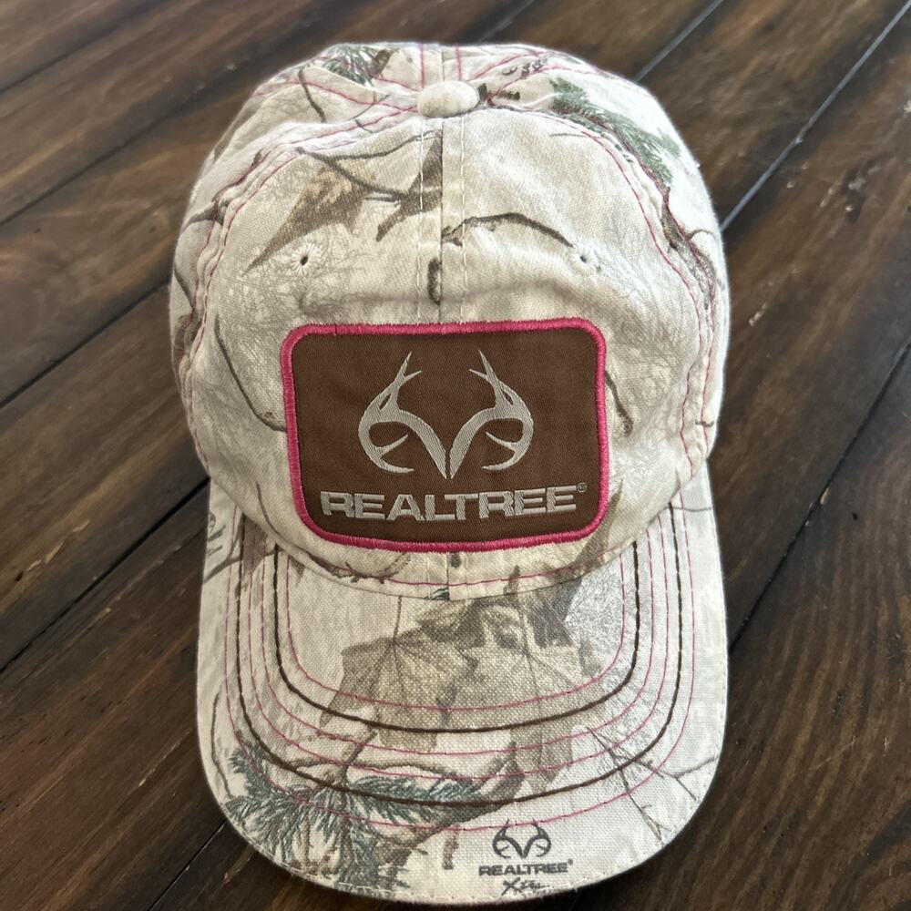 Realtree Camo Hat Women's Pink Embroidered Logo Outdoors OSFM Adjustable